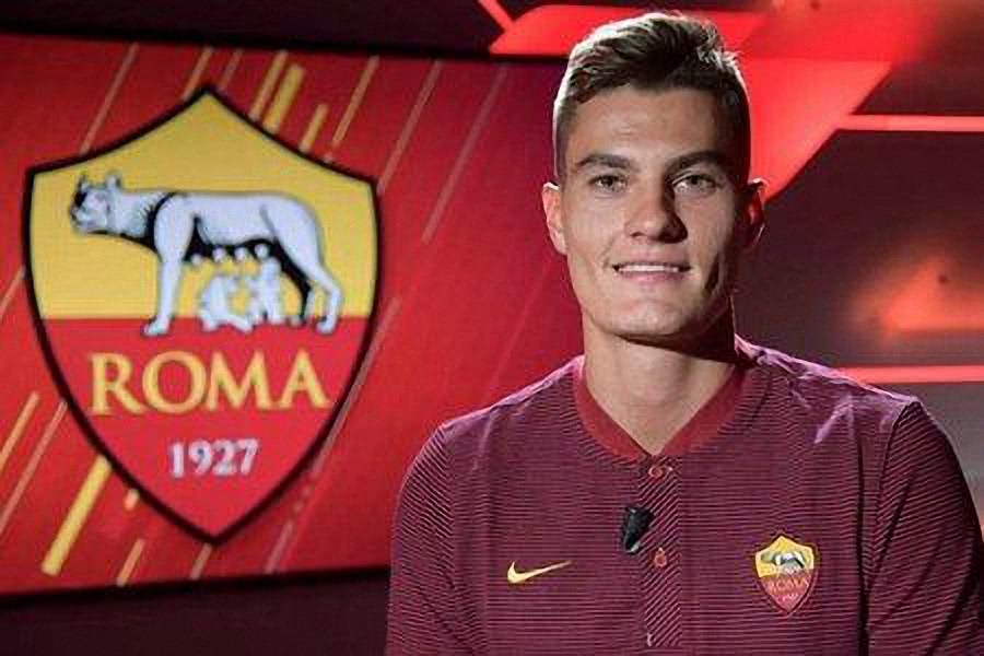 球运动中至 球运动中至