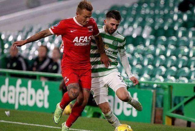 防线不被拉 防线不被拉