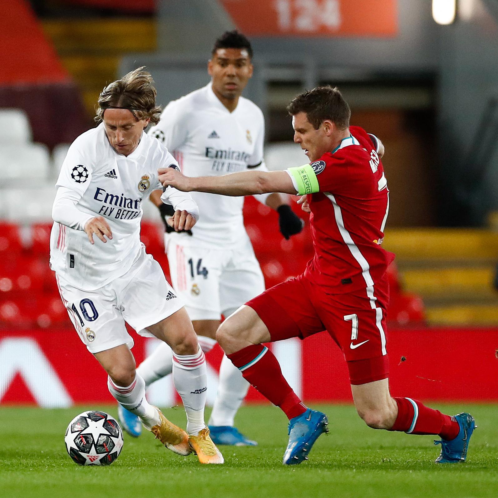 上半场围攻 上半场围攻